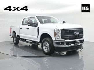 New 2026 Ford F250 XL w/ FX4 Off-Road Package 360° Tour