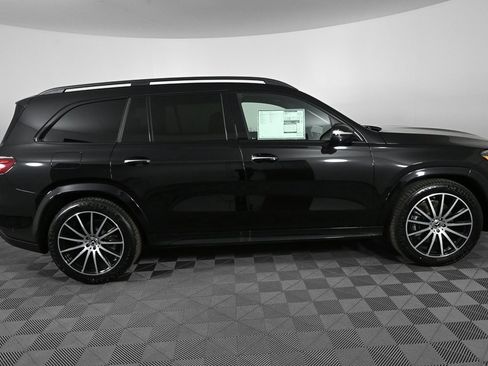 Used 2025 Mercedes-Benz GLS 450 4MATIC image 26