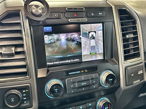 Used 2019 Ford F150 Raptor w/ Equipment Group 802A Luxury image 20