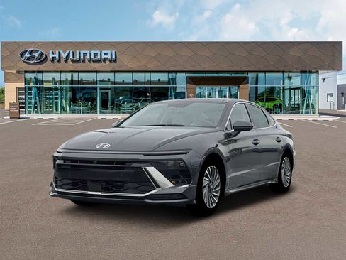New 2026 Hyundai Sonata Limited FWD image 1