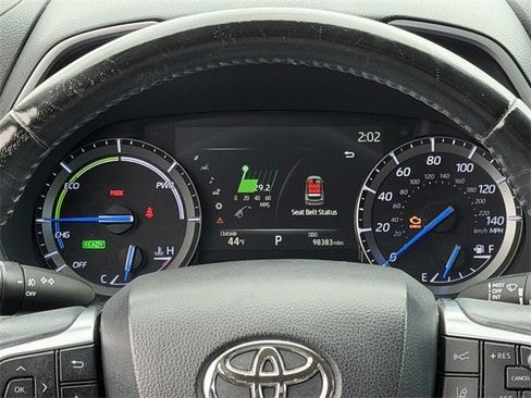 Used 2020 Toyota Highlander XLE image 16