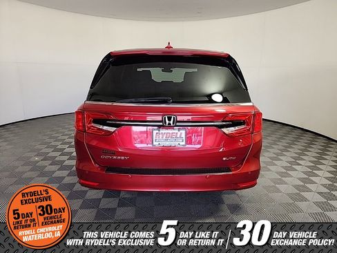 Used 2023 Honda Odyssey Elite image 9
