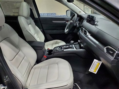 New 2025 MAZDA CX-5 AWD 2.5 S w/ Preferred Package image 12