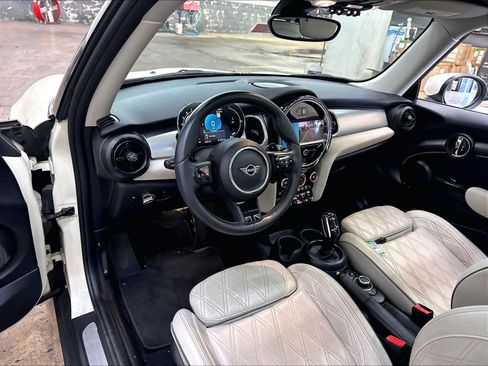 Used 2023 MINI Cooper S w/ Signature Upholstery Package FWD image 16