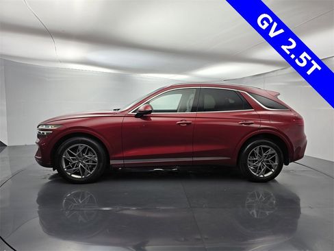 Used 2023 Genesis GV70 2.5T w/ Advanced Package image 7