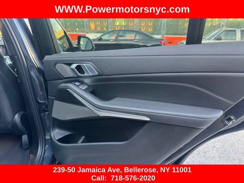 Used 2021 BMW X7 xDrive40i w/ Premium Package AWD/4WD image 28