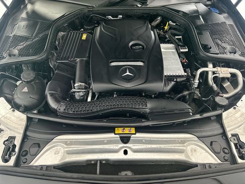 Used 2017 Mercedes-Benz C 300 4MATIC Sedan image 28