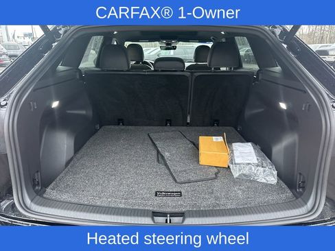 Used 2025 Volkswagen Atlas Cross Sport SEL R-Line image 32