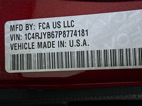 Used 2023 Jeep Grand Cherokee 4WD 4xe image 12