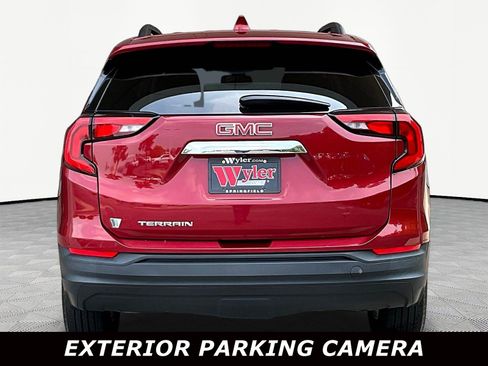 Used 2021 GMC Terrain SLE w/ Driver Convenience Package FWD image 5