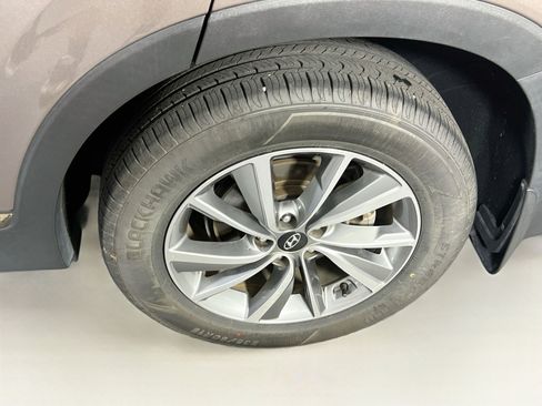 Used 2020 Hyundai Santa Fe Limited FWD image 32