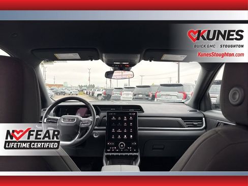 Used 2025 GMC Terrain Elevation image 41