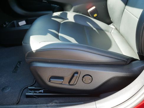 Certified 2025 Kia EV6 Wind AWD/4WD image 20