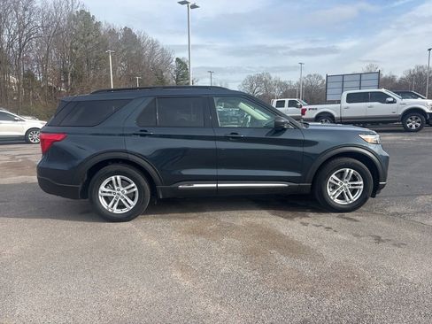 Used 2022 Ford Explorer XLT image 8