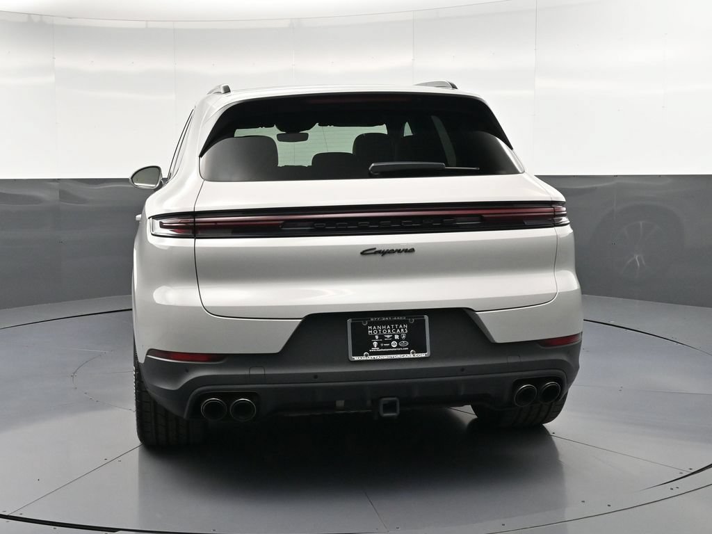 Certified 2026 Porsche Cayenne E-Hybrid AWD/4WD image 7
