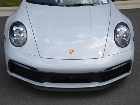 Certified 2024 Porsche 911 Carrera T RWD image 30