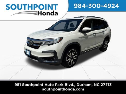 Used 2019 Honda Pilot Touring image 3
