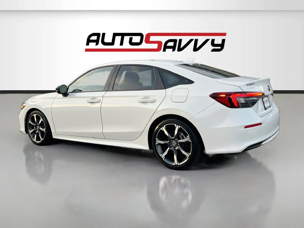 Used 2025 Honda Civic Sport Touring image 5