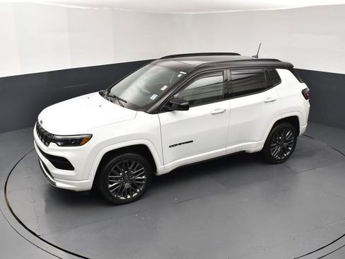 Used 2022 Jeep Compass High Altitude AWD/4WD image 15