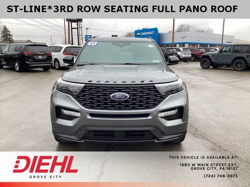 Used 2023 Ford Explorer ST-Line w/ Class IV Trailer Tow Package image 2