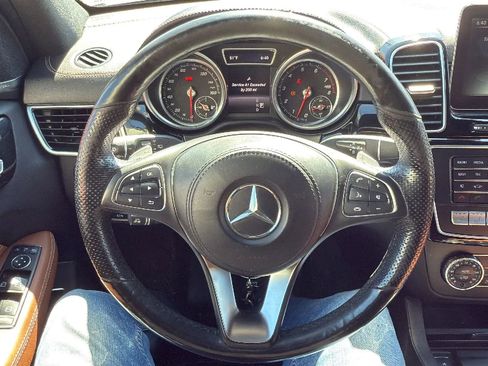 Used 2017 Mercedes-Benz GLS 450 4MATIC image 10