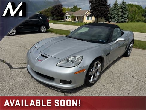 Used 2013 Chevrolet Corvette Grand Sport w/ 4LT Preferred Equipment Group RWD image 1