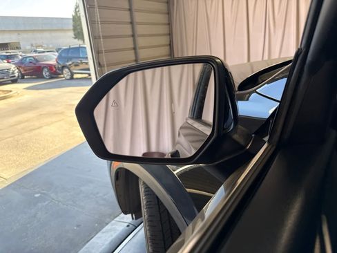 Used 2025 Hyundai Palisade SEL FWD image 18