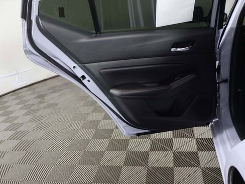 Used 2024 Nissan Altima 2.5 SR w/ SR Premium Package image 25