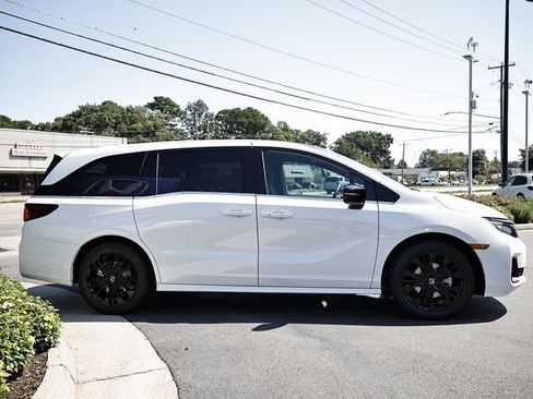 New 2026 Honda Odyssey Sport-L image 15
