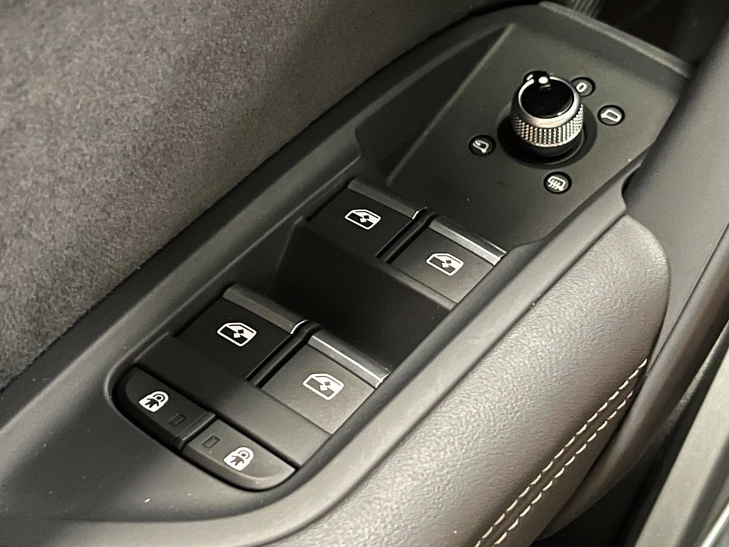 Used 2023 Audi SQ5 Premium Plus w/ Premium Plus Package AWD/4WD image 17