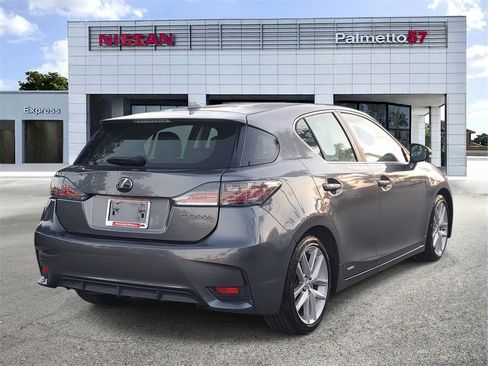 Used 2014 Lexus CT 200h image 6