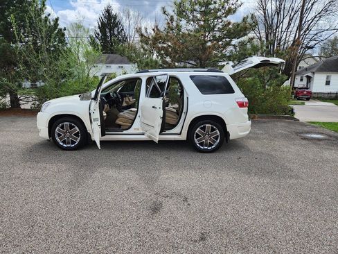 Used 2012 GMC Acadia Denali image 30