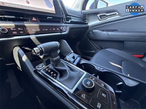 Used 2023 Kia Sportage EX image 20