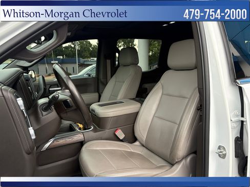 Used 2020 GMC Sierra 1500 SLT w/ SLT Premium Plus Package AWD/4WD image 9