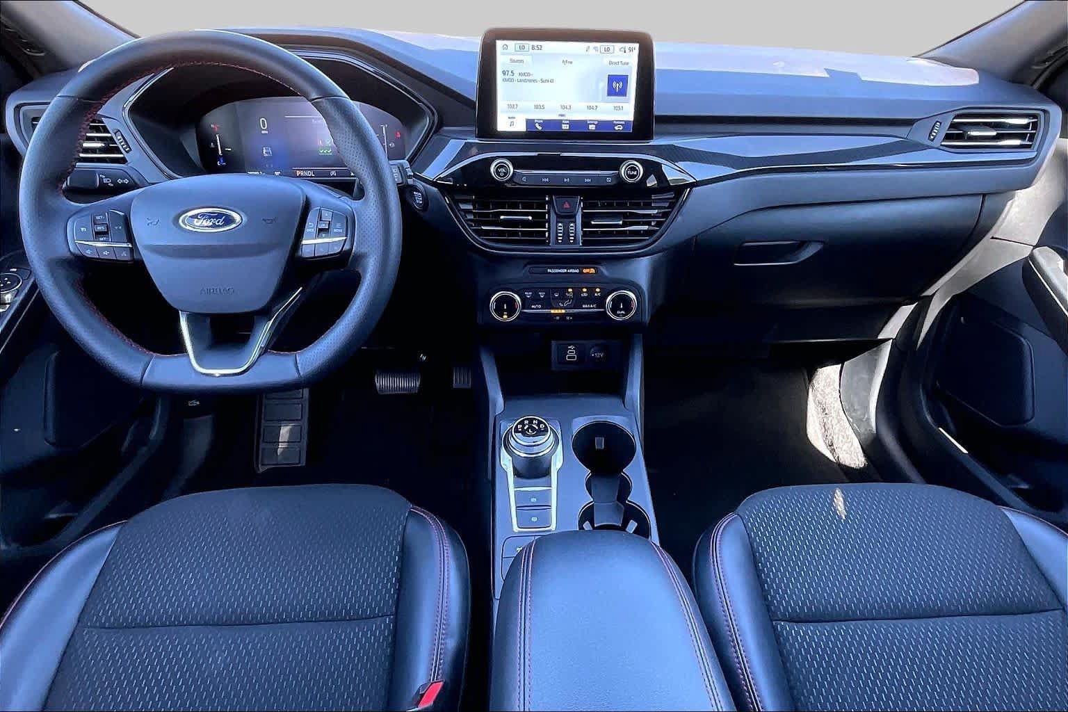 Used 2025 Ford Escape ST-Line FWD image 15
