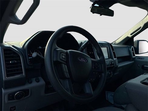 Used 2020 Ford F150 XLT w/ FX4 Off-Road Package image 9