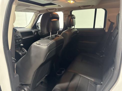 Used 2015 Jeep Patriot High Altitude image 27