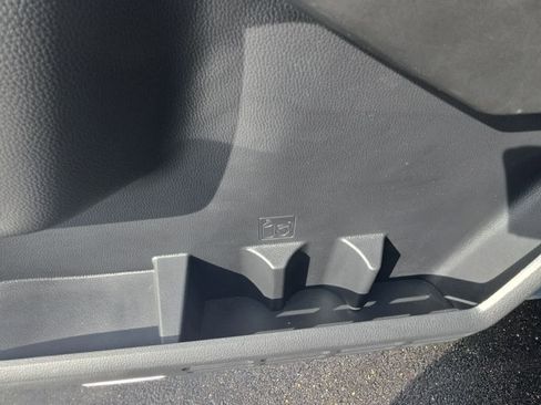 Used 2024 Toyota Tacoma TRD Sport w/ TRD Sport Upgrade Package image 28