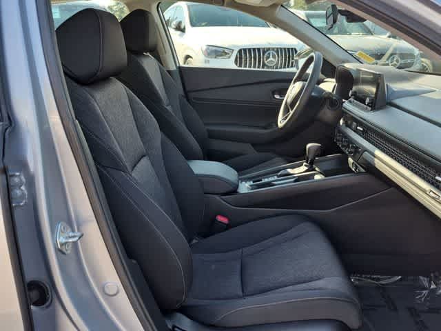 Used 2025 Honda Accord SE image 20