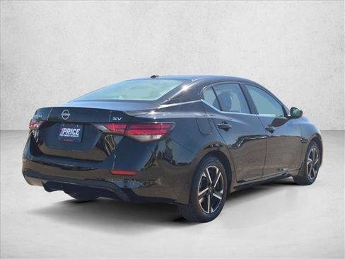 Used 2024 Nissan Sentra SV FWD image 5