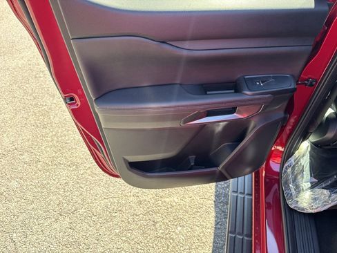 New 2025 Ford Ranger Lariat w/ FX4 Off-Road Package image 21