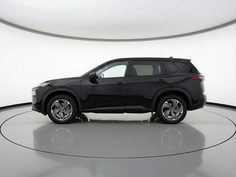 Used 2025 Nissan Rogue SV image 5