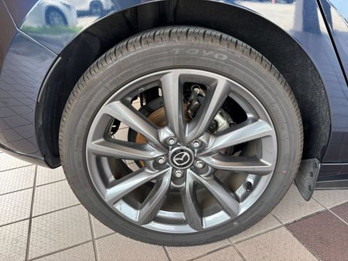 Used 2026 MAZDA MAZDA3 s FWD image 25