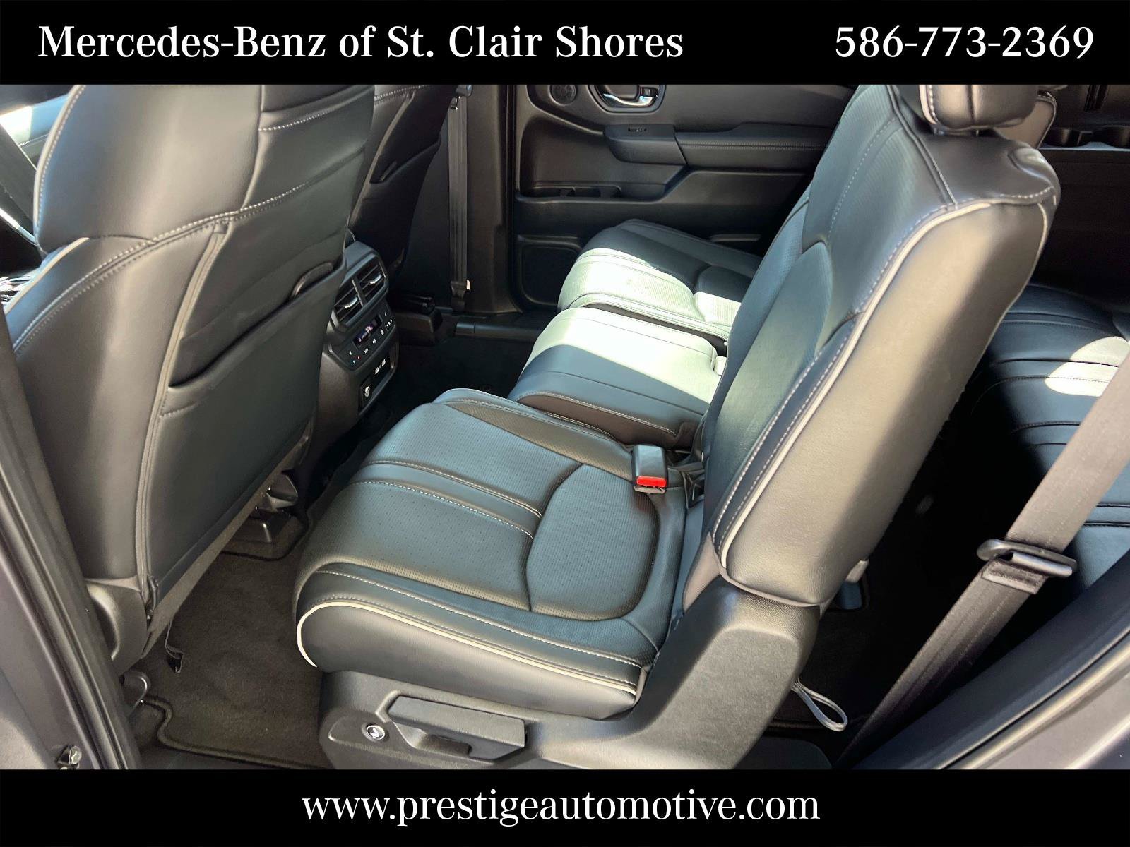 Used 2023 Honda Pilot Elite image 14