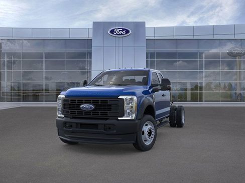 New 2026 Ford F550 4x4 Supercab Super Duty image 2
