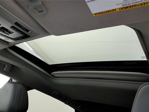 Certified 2024 Toyota Sienna XLE image 27