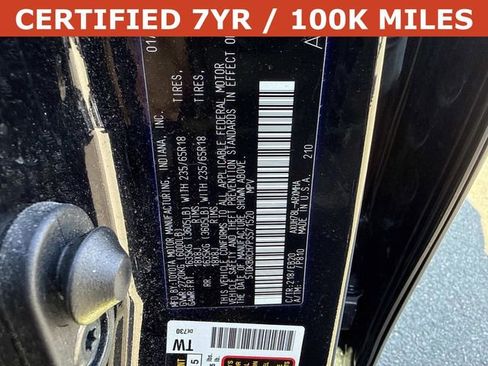 Used 2023 Toyota Highlander XLE image 30