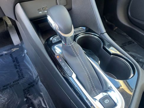 Used 2025 Buick Encore GX Preferred image 41