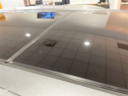 Certified 2024 Cadillac XT6 Premium Luxury w/ Technology Package image 12