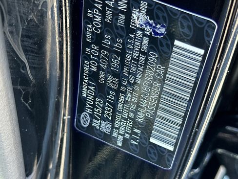 Certified 2023 Hyundai Elantra Blue FWD image 28